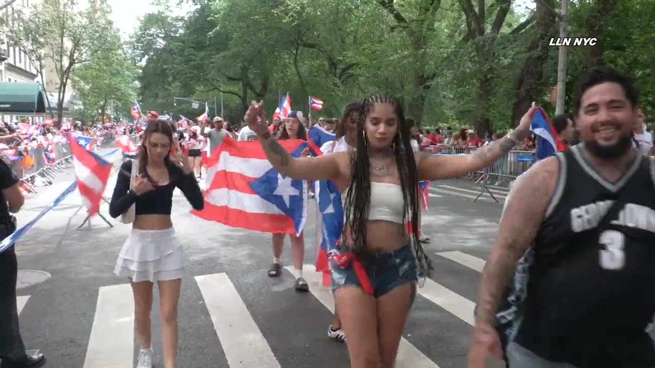 Zohran Mamdani and AOC at Puerto Rican Day Parade