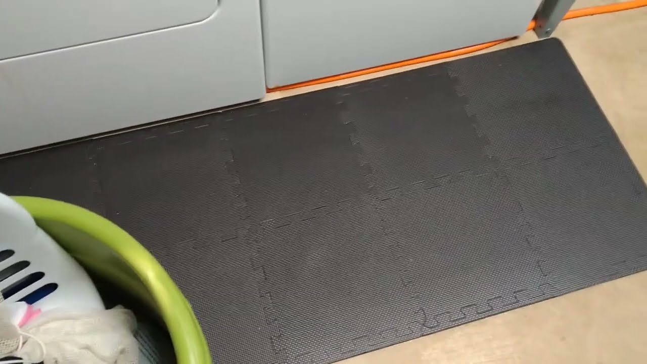 bemaxx Gym Mats Set 18 piece EVA Interlocking Foam Floor Tiles