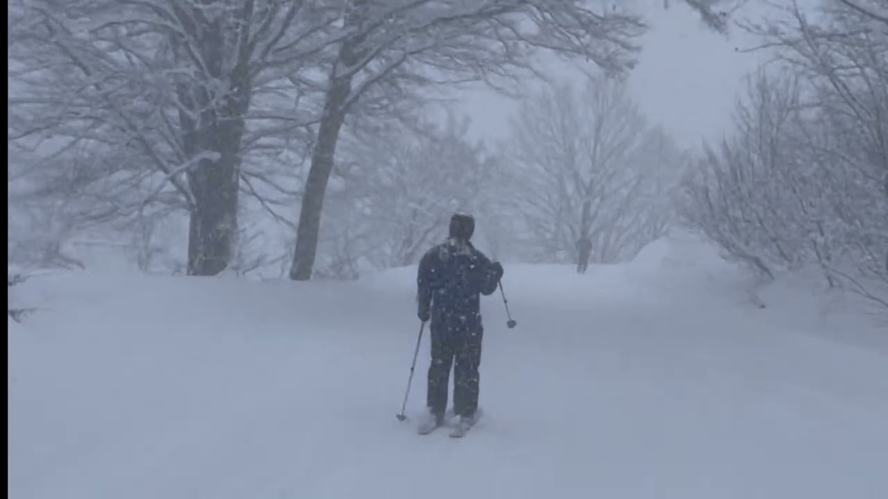 Skiing Akakura Onsen & Akakura Kanko Japan