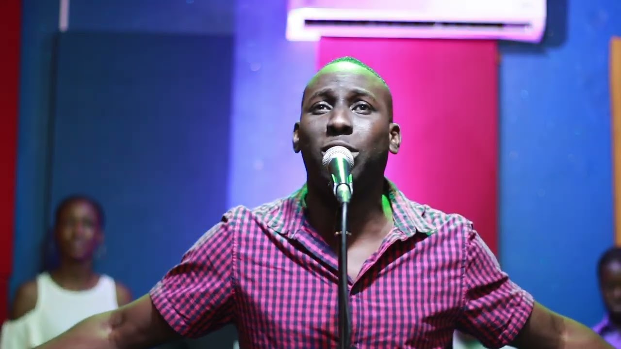 Traig Taylor - Goodness Of God (Live Studio Session)