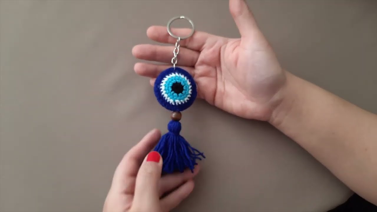crochet evil eye keychain tutorial | evil eye crochet keychain easy