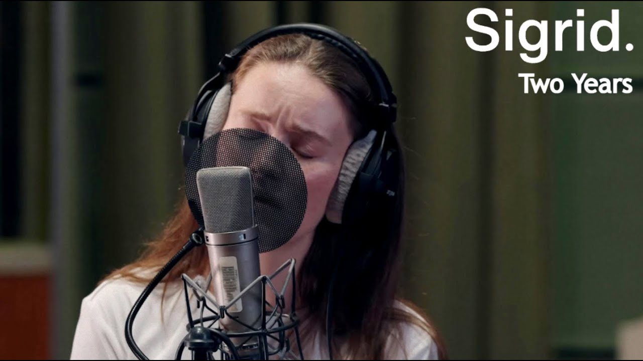Sigrid - Two Years (Live at Radio 1 Piano Sessions)