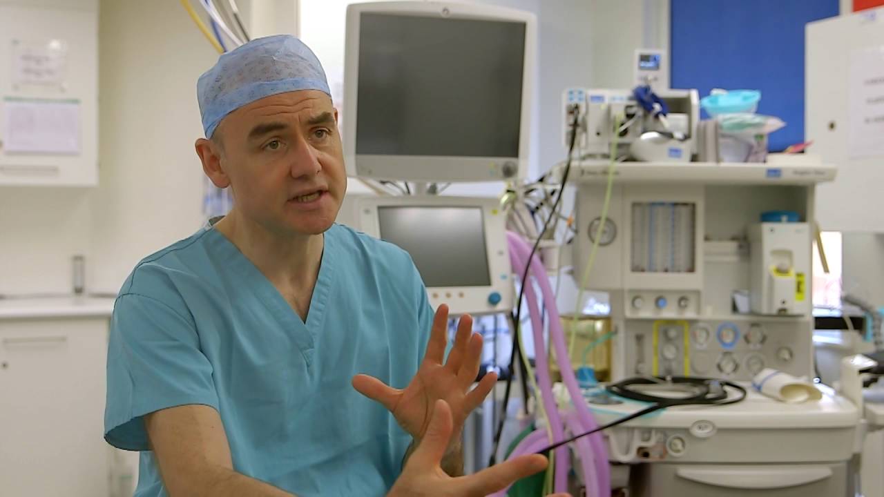 Plastics, cosmetic and reconstructive surgeon Mr Paul Harris at Spire Clare Park Hospital