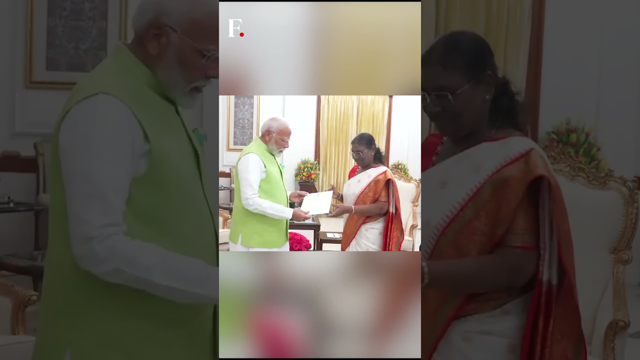 India: PM Modi Submits his Resignation to President Droupadi Murmu | Subscribe to Firstpost