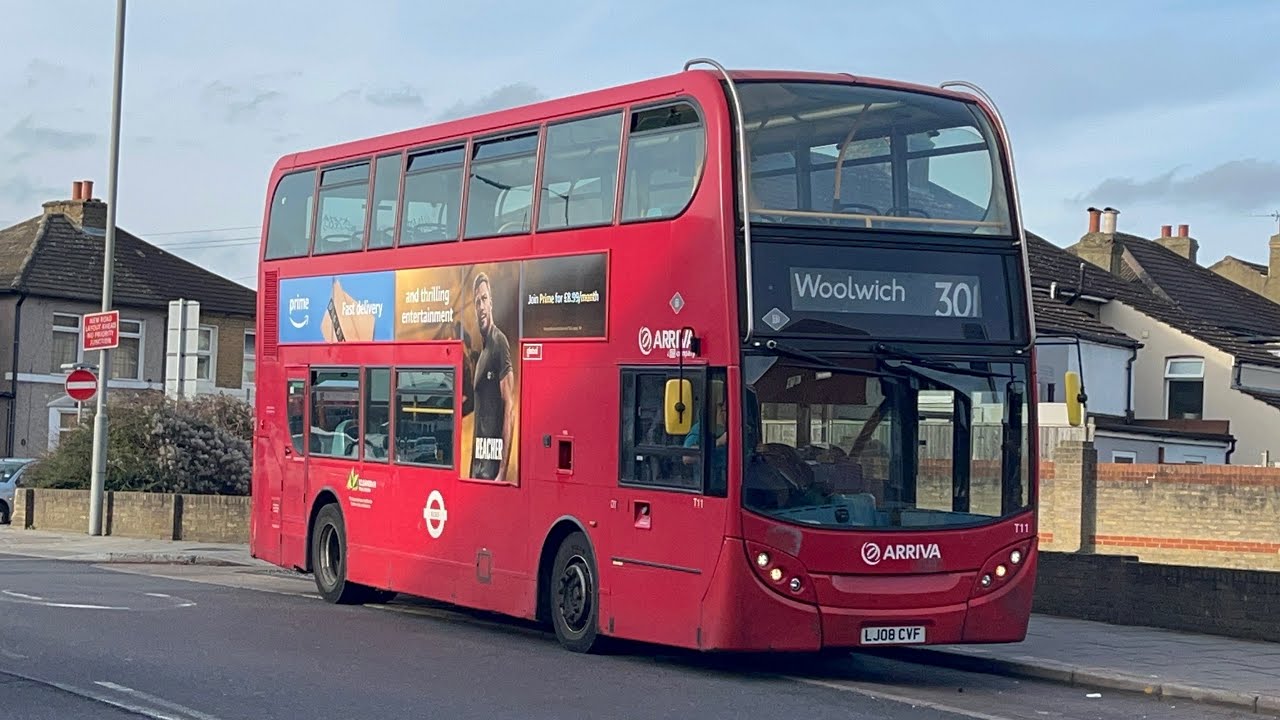 FRV + Diversion. Arriva London Route 301. Woolwich - Bexleyheath Town Centre. E40T T11 (LJ08 CVF)