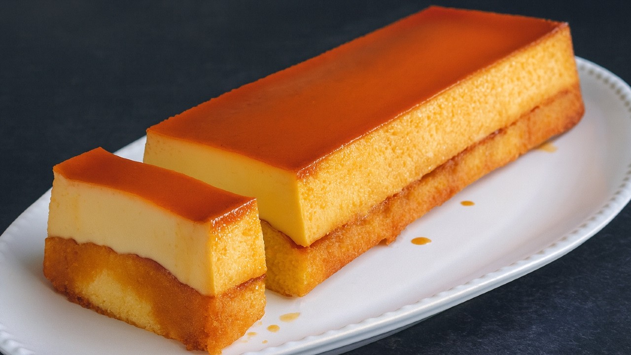 Easy Caramel Flan Cake Recipe (Custard Pudding Cake) - Crème caramel recipe!