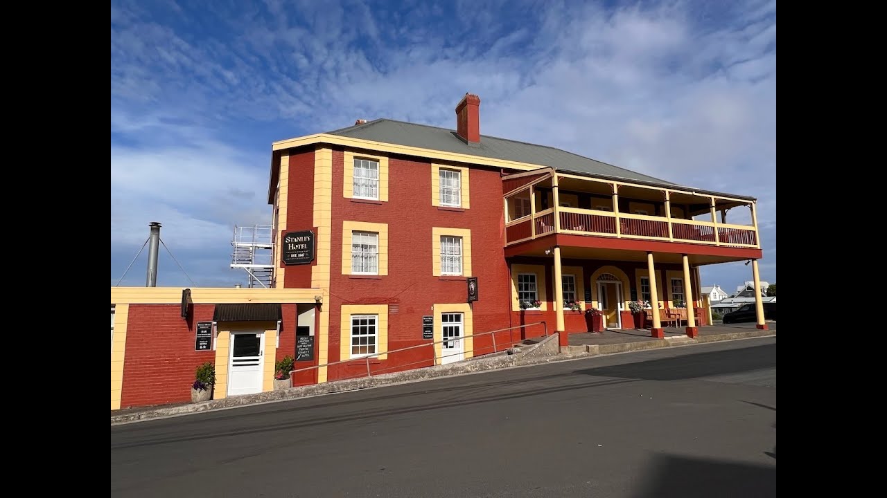 Aussie Pubs of the Day - The Stanley Hotel, Stanley Tasmania