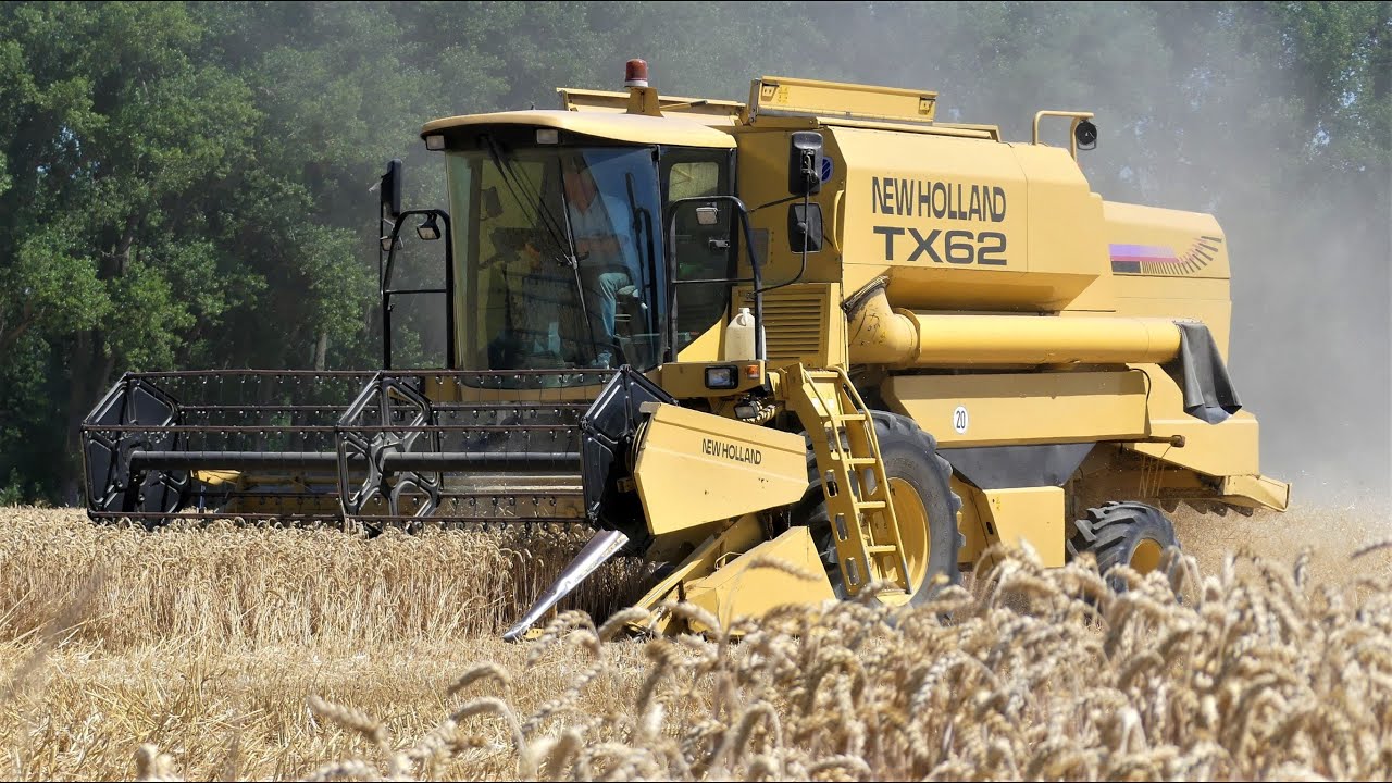 Getreideernte 2022/ New Holland TX 62