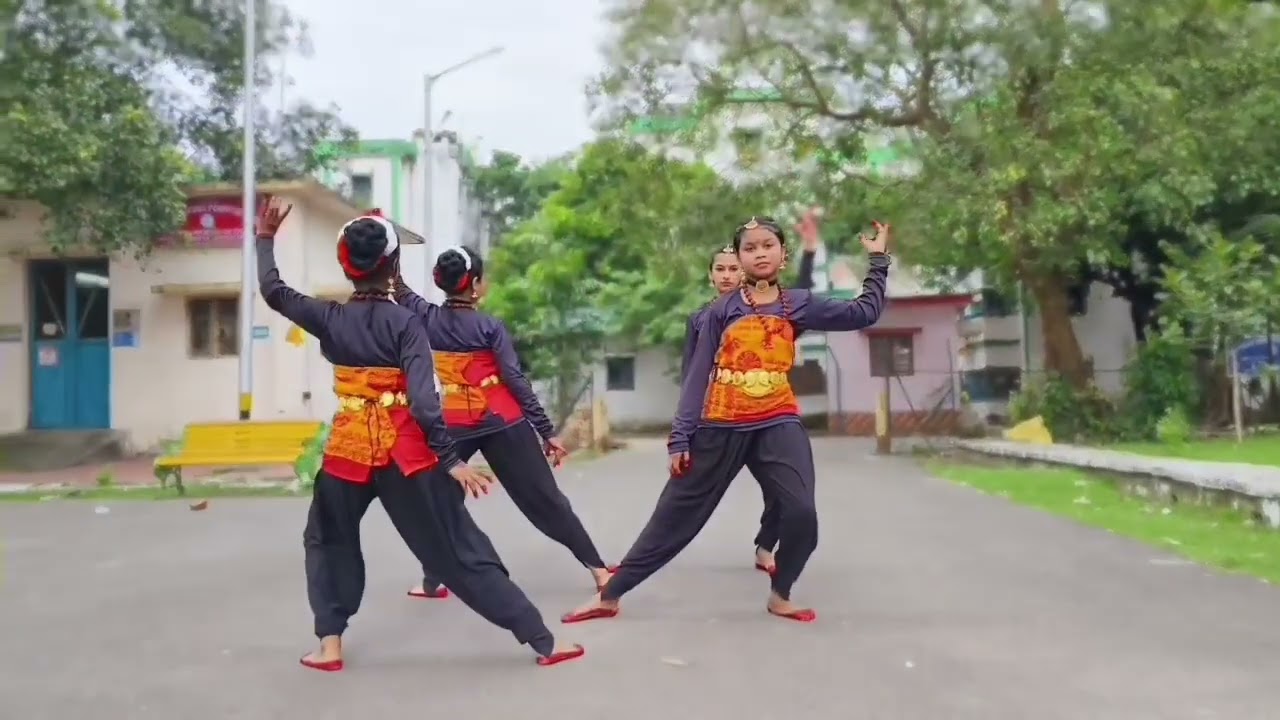 Experience the power and grace of Mahadev #LordShiv #ShivTandava #DanceWithSanondita #indiandance