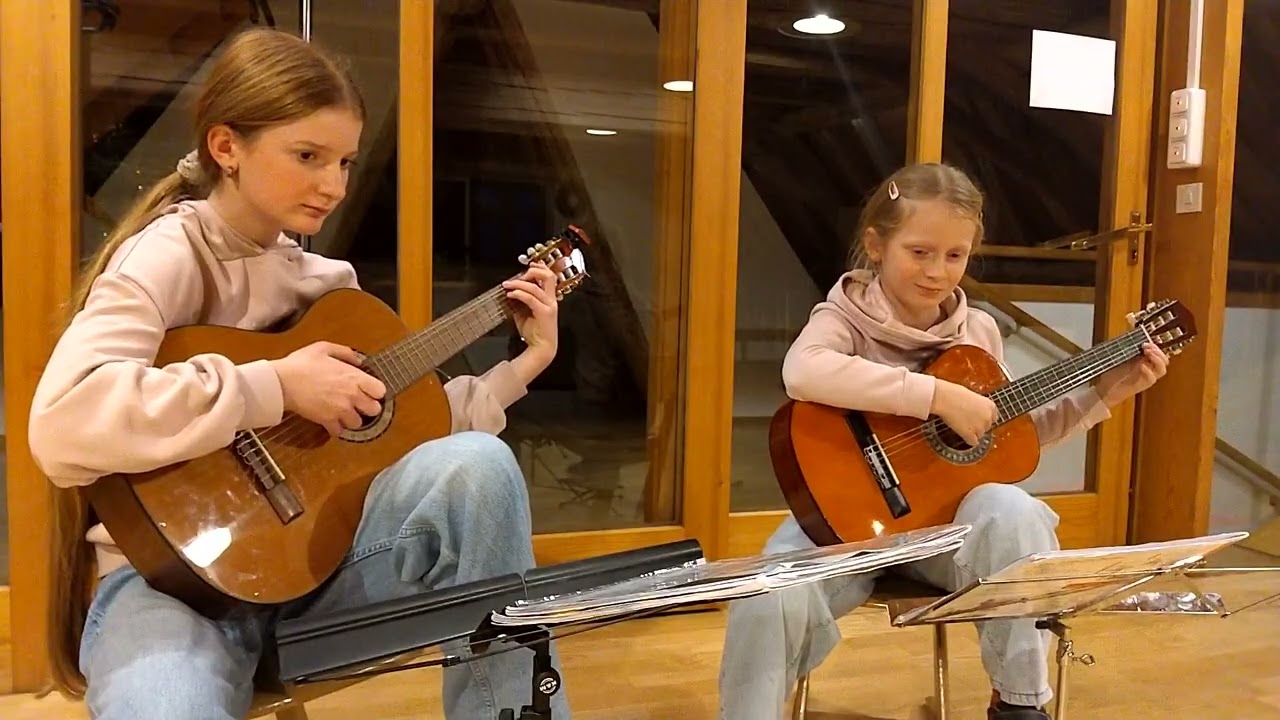 Joseph Küffner - Duo op.168 no.1 - Laura und Nina Hühn, Gitarre