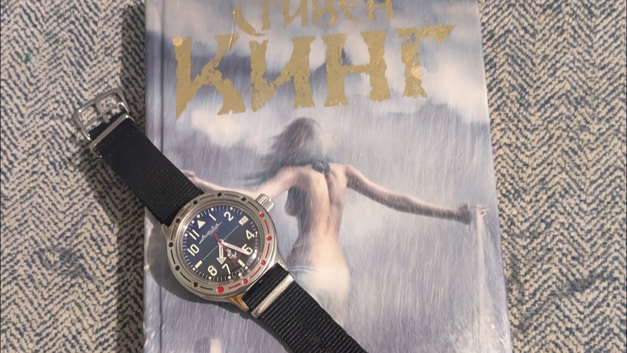 Vostok Amphibia: Russian watch history, markings and review