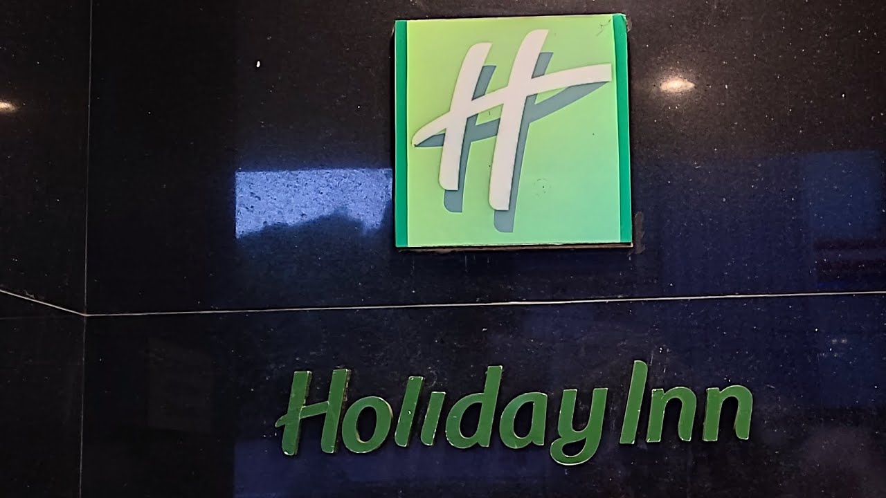 Holiday Inn Cochin | Luxury Hotel in Cochin