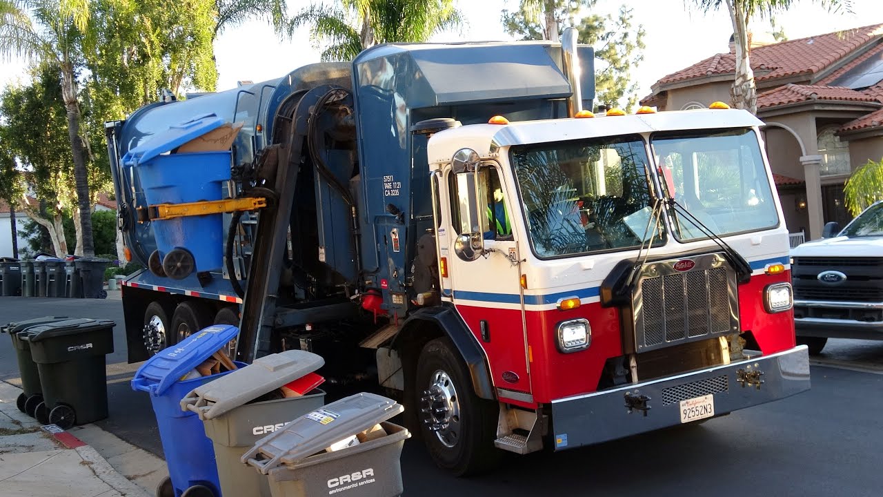 Fast CR&R Peterbilt 520 Amrep ASL with New Grippers