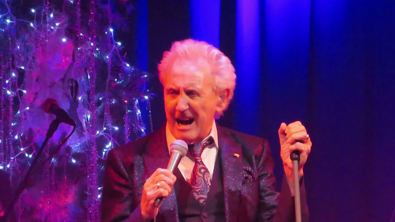 Tony Christie at Music at the Hall, Ravenshead, Fri 26 Nov 21