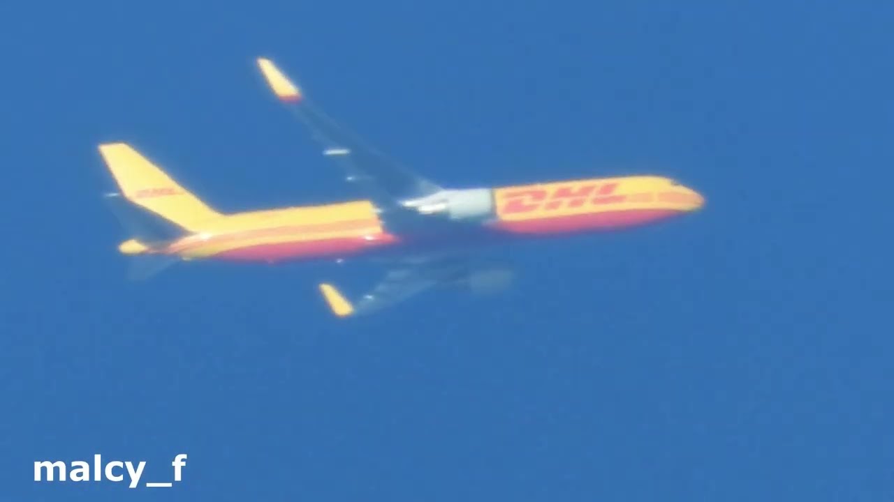Zooming in on.... DHL Boeing 767 with Nikon P1000