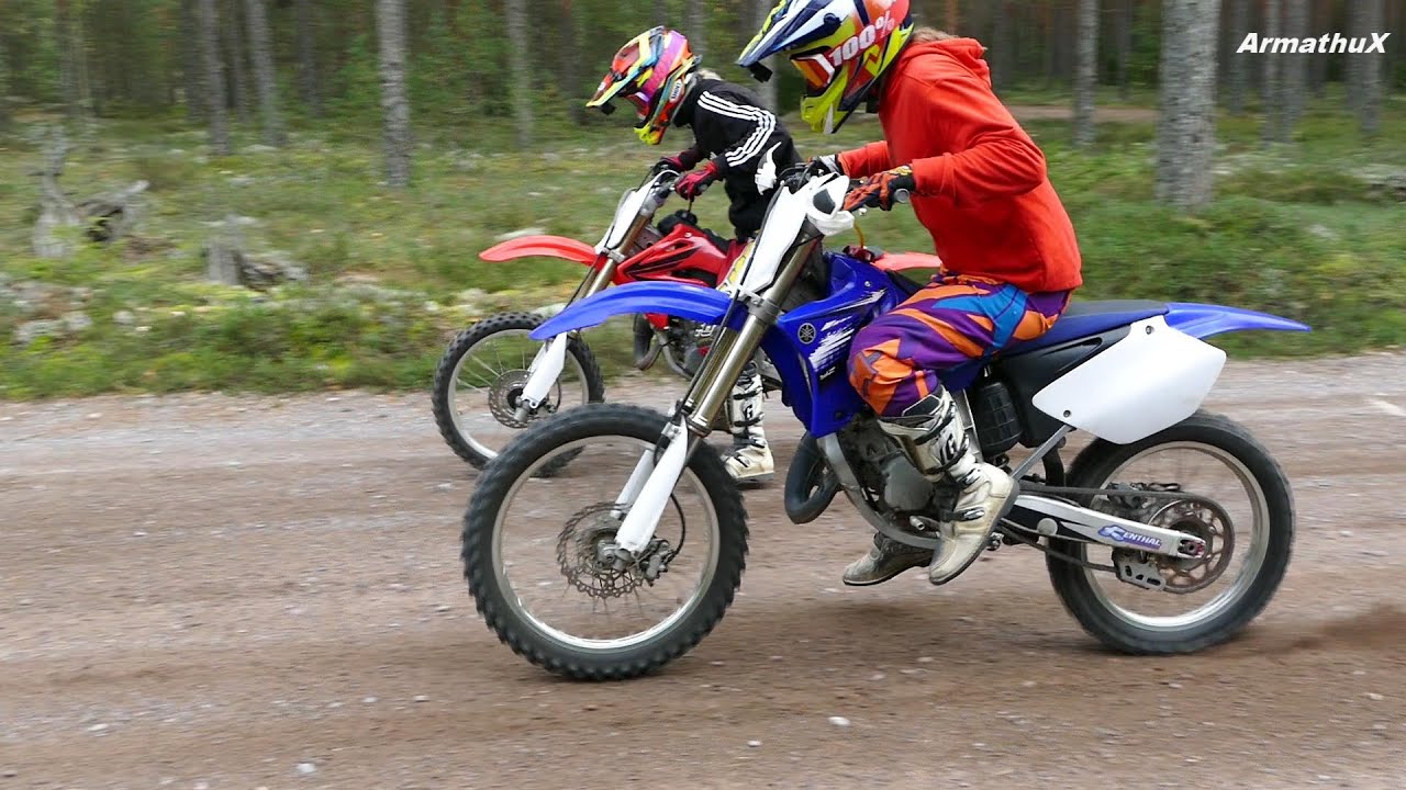 Yamaha YZ125 vs Honda CR85