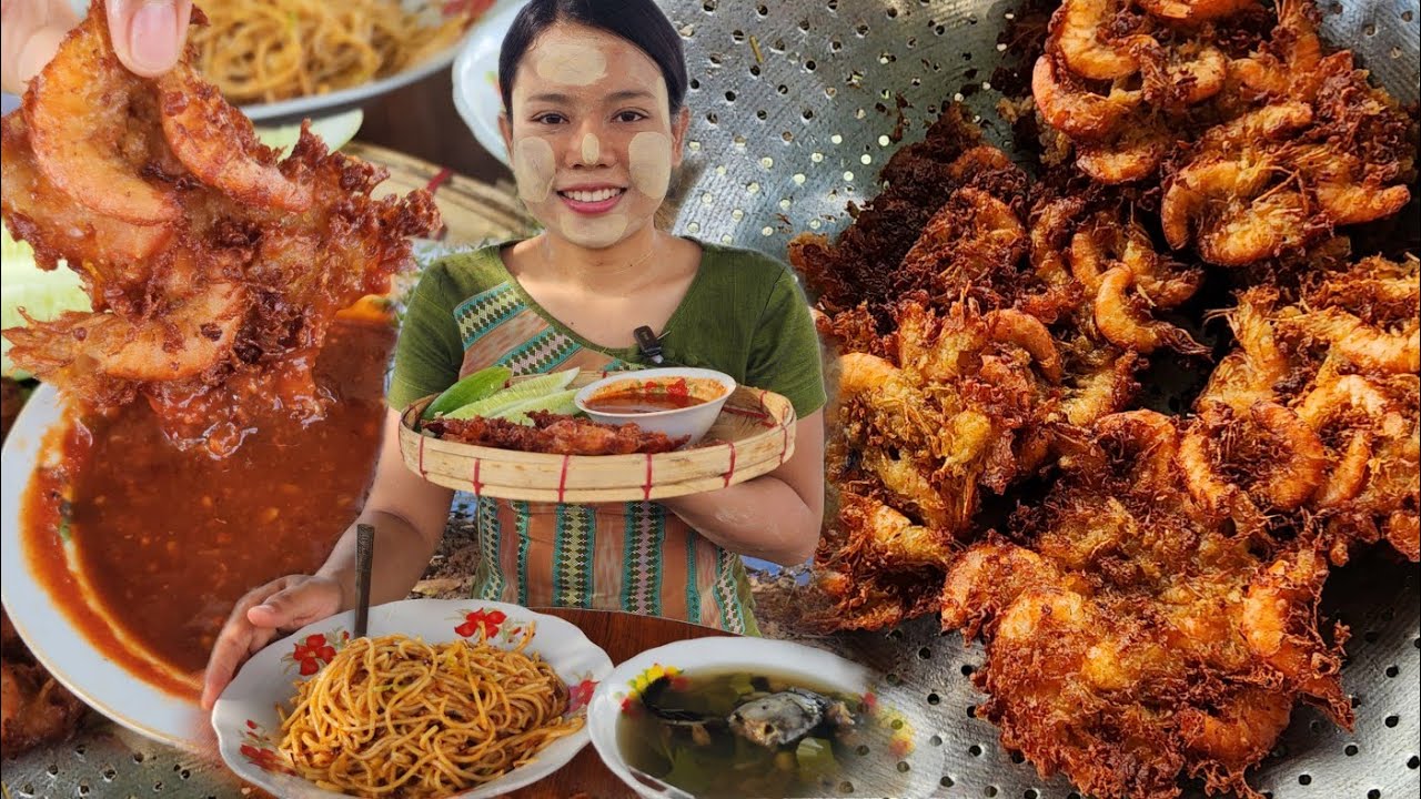 ပုစွန်ကြော် စားချင်လို့ နားမူလုပ်စားဖြစ်တဲ့ ခေါက်ဆွဲသုပ်နဲ့ပုစွန်ကြော် စားလို့ကောင်း😋🥰