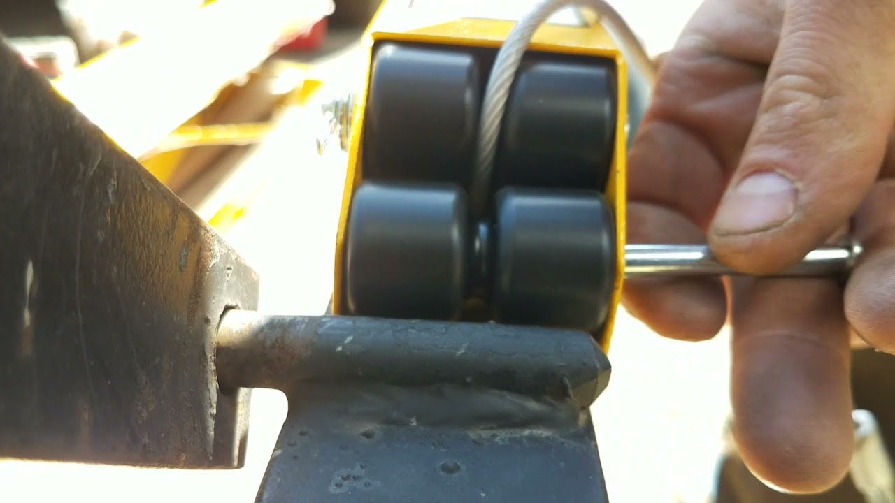 installing the gorilla lift on my landscaping trailer