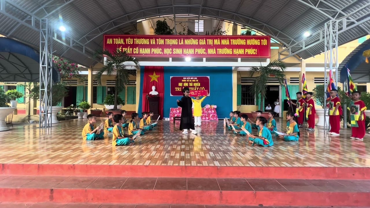 Sân khấu hoá 