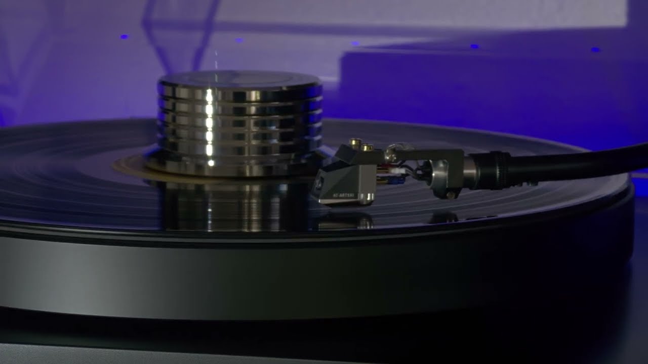 Audio-Technica AT-LP8X Turntable in Action | Vinyl Playback & Auto-Stop 🎶