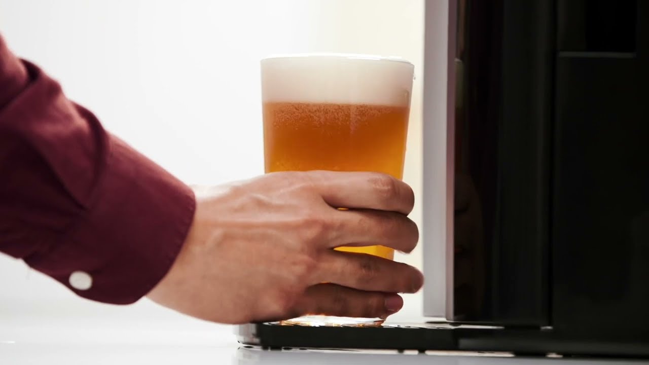 How to pour the perfect beer - PerfectDraft USA