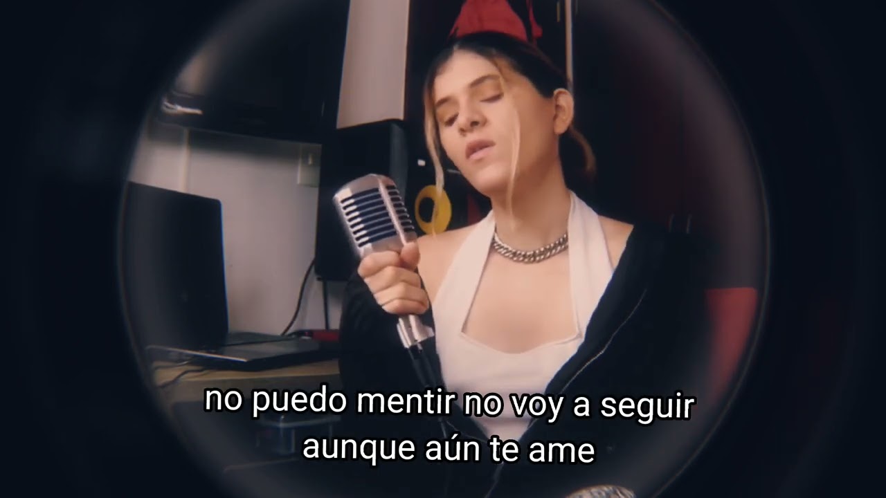 Miley Cyrus - Wrecking Ball | Moa Sag (Cover en español)