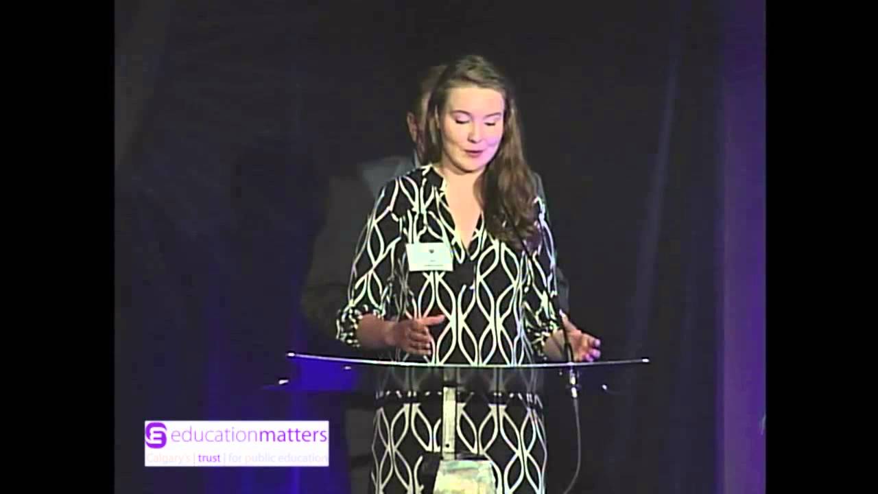 Darrel Janz and Kat Svikhnushin welcome guests to the 2012 CBE Distinguished Alumni Event