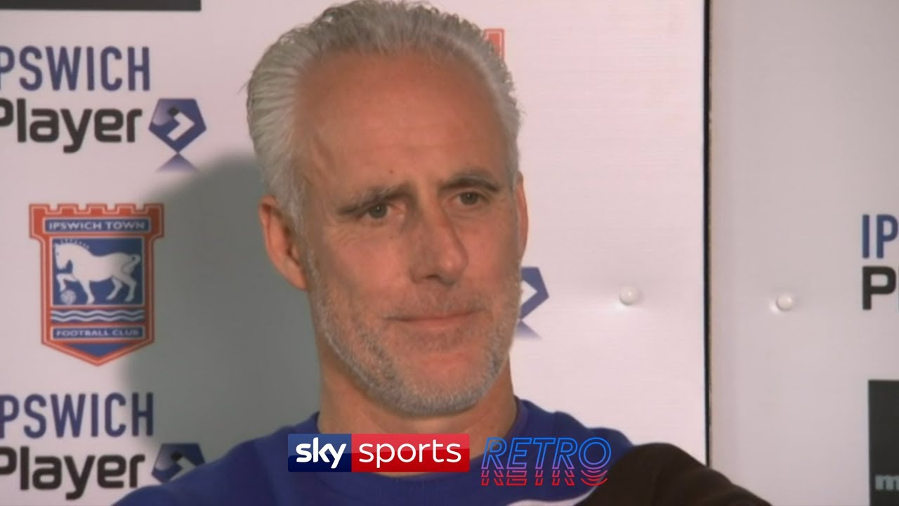 Mick McCarthy refuses to answer questions about Roy Keane