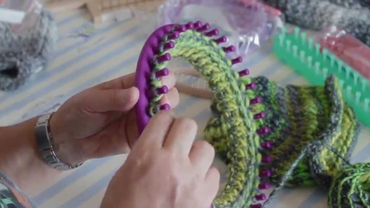 BORDO CAPPELLO a mano con telaio tondo
