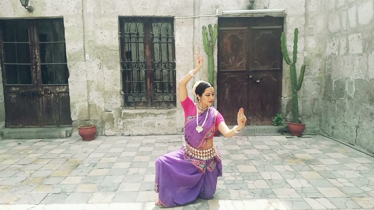 Odissi Lemonade Series #4 - Pasyati Dishi Dishi, Yahi Madhava by students of Sharon Lowen