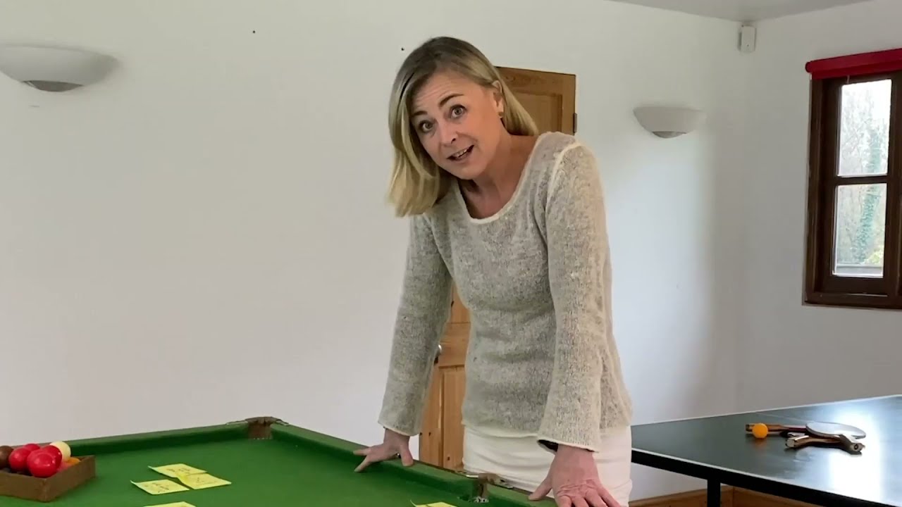 Guide to EV Grants & Schemes.