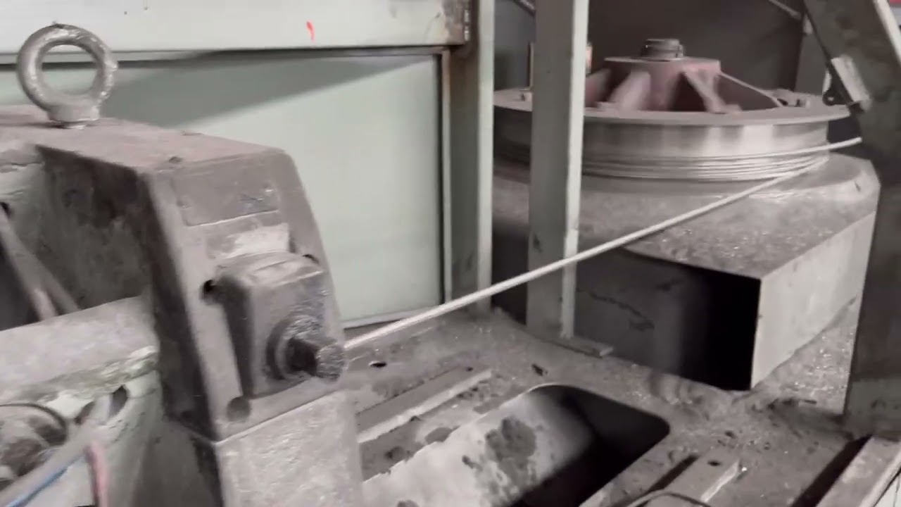 Machine de laminage &agrave; froid en barre