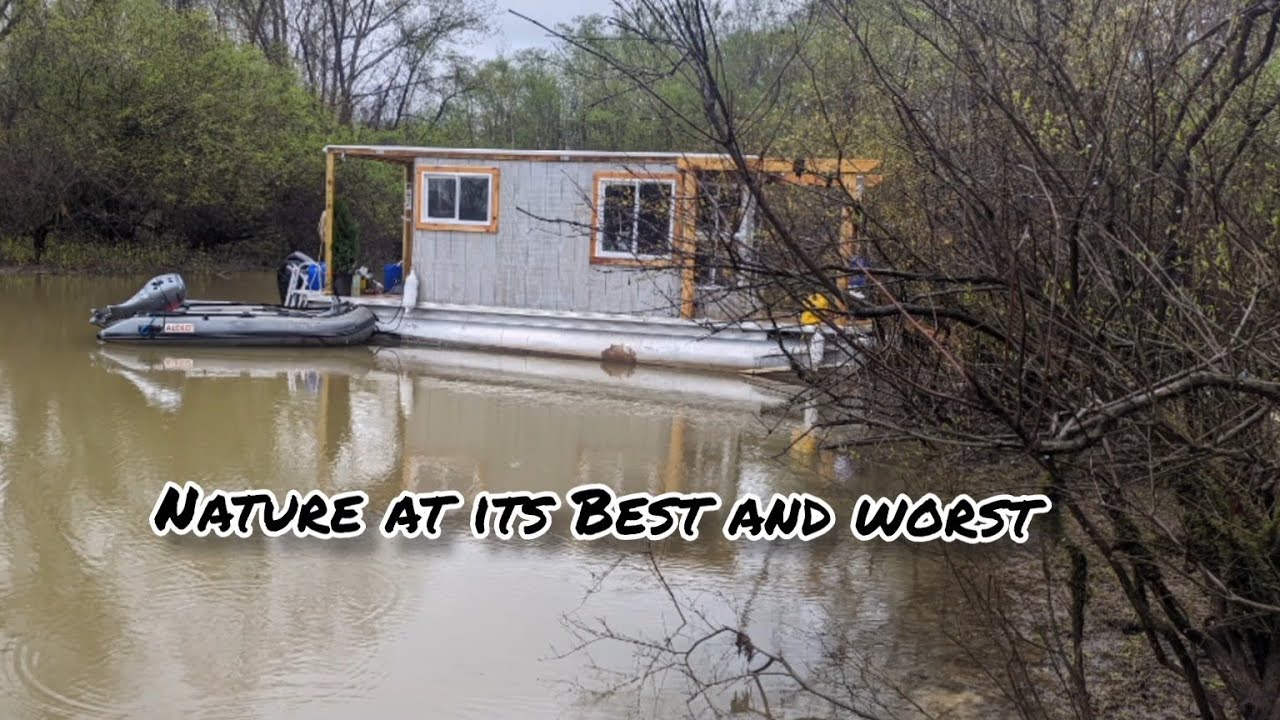 #84 ATAP... Sn2 Ep30 Brutally Low Water Brings Animals Together, with Houseboat Beached Boondocking