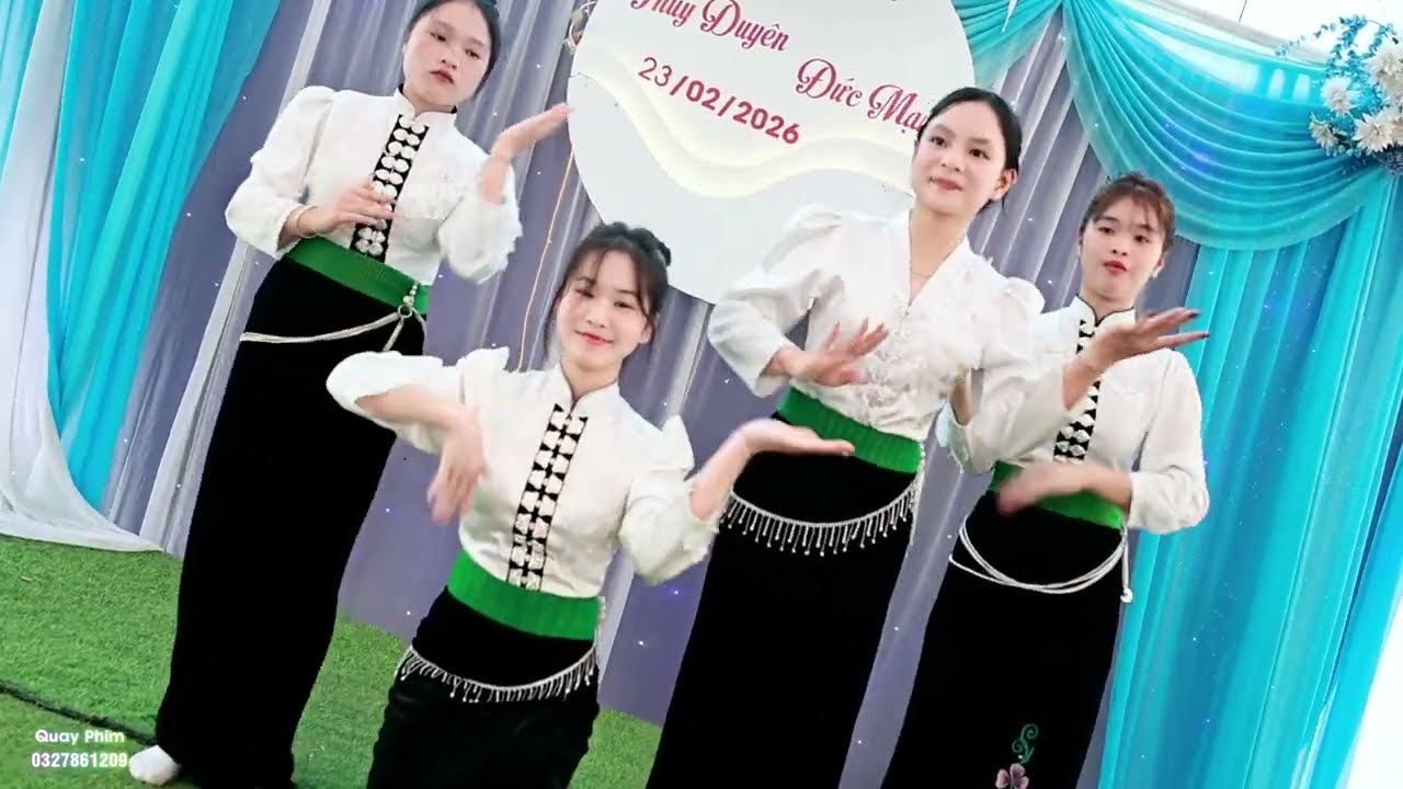 Điệu Múa Vấn Vương Chợ Tình - Các em gái Mường Khiêng
