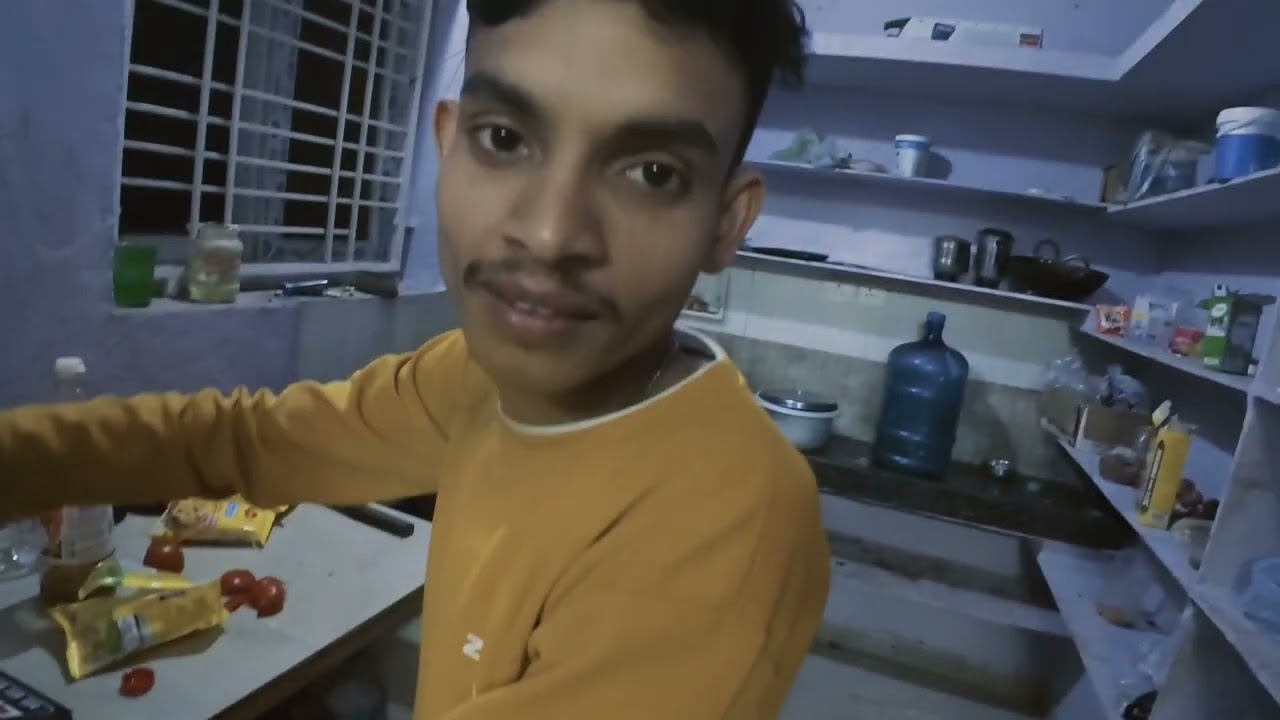 ଆଜି ରୁମରେ ହେଲା maggie 