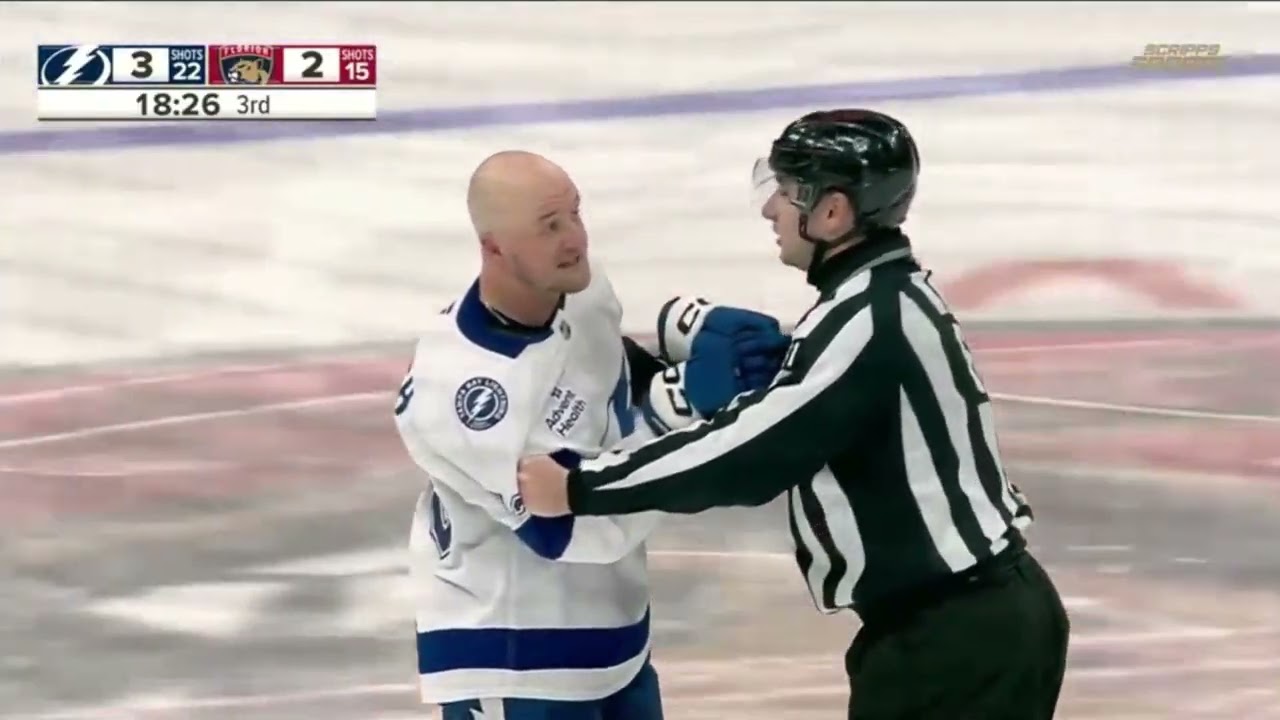 Scrum Ensues After Scott Sabourin Slashes Niko Mikkola