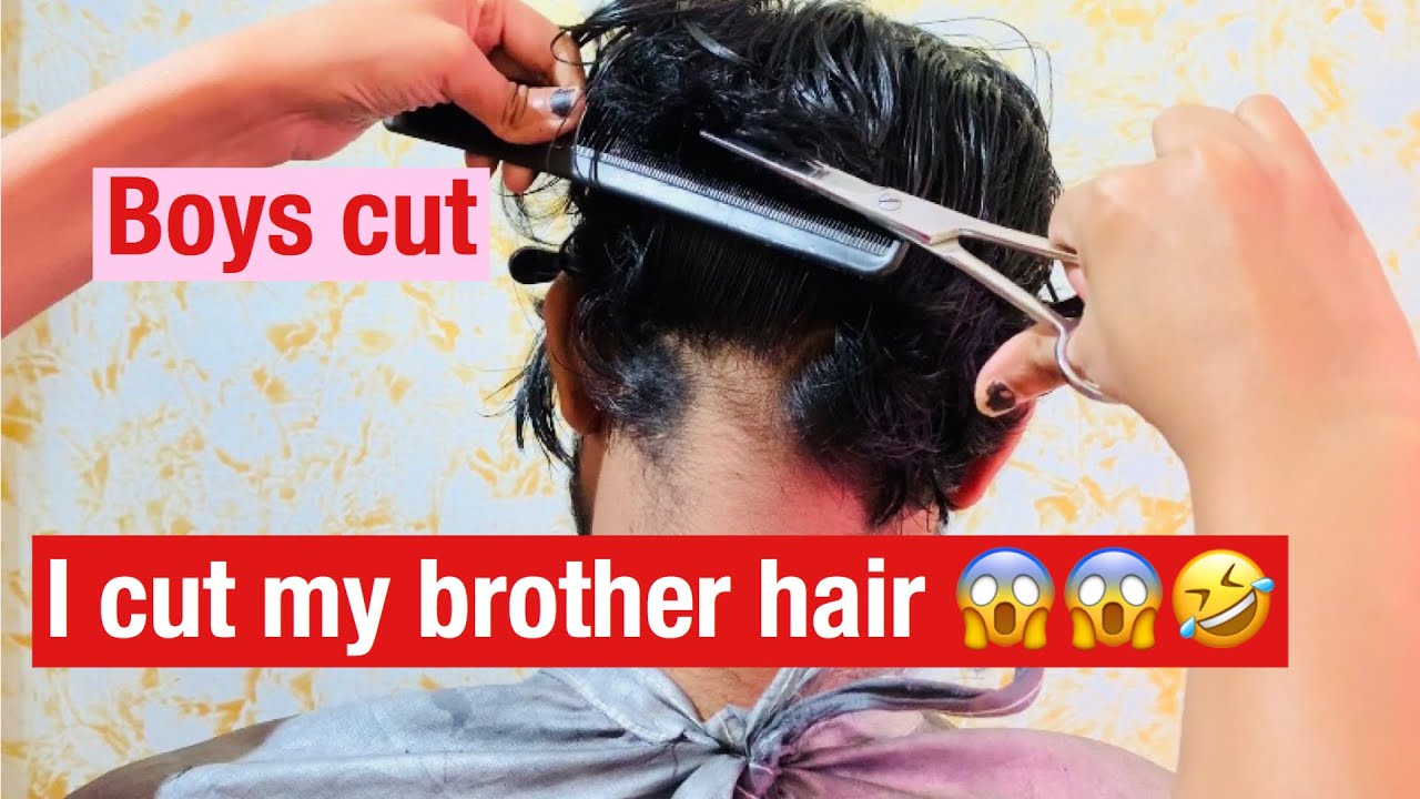 Boys haircut 💇‍♂️ || I Cut My BROTHER Hair💇‍♂️😱😱😱 for 1st time see what happened 😱😱🤣