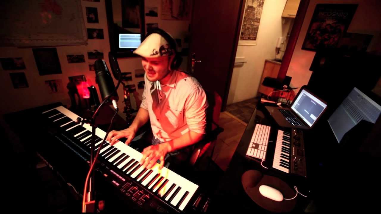 KNOCKS ME OFF MY FEET - Stevie Wonder (Mo Brandis Cover)