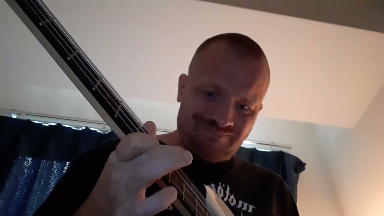 Mot&ouml;rhead: The Thousand Names of God (Bass Cover w/ Vocals)