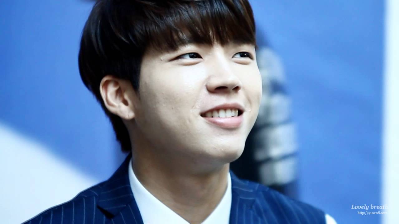 160522 여의도 IFC몰 팬싸인회 우현 Woohyun