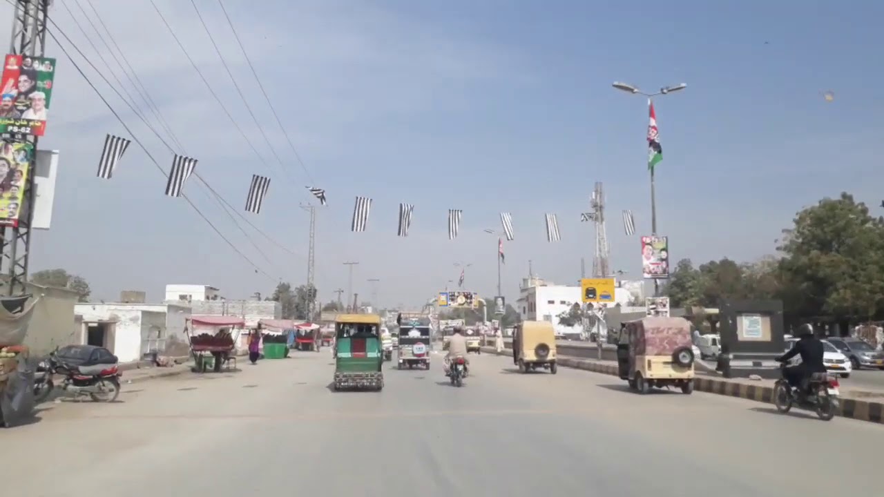 Thandi Sarak To Ranibagh Road / Hyderabad View /  Hyderabad Sindh Pakistan