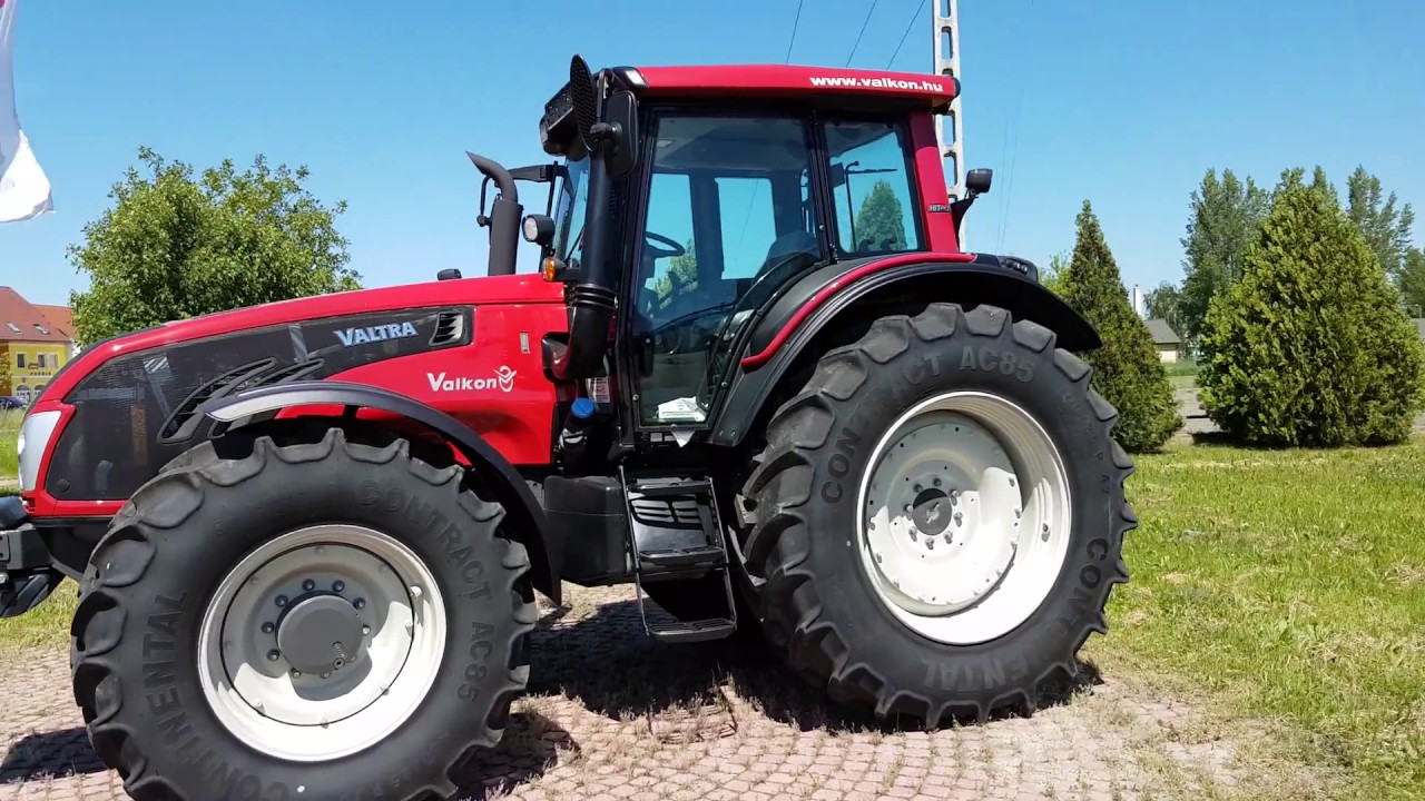 Valtra T-173 tractor 2017