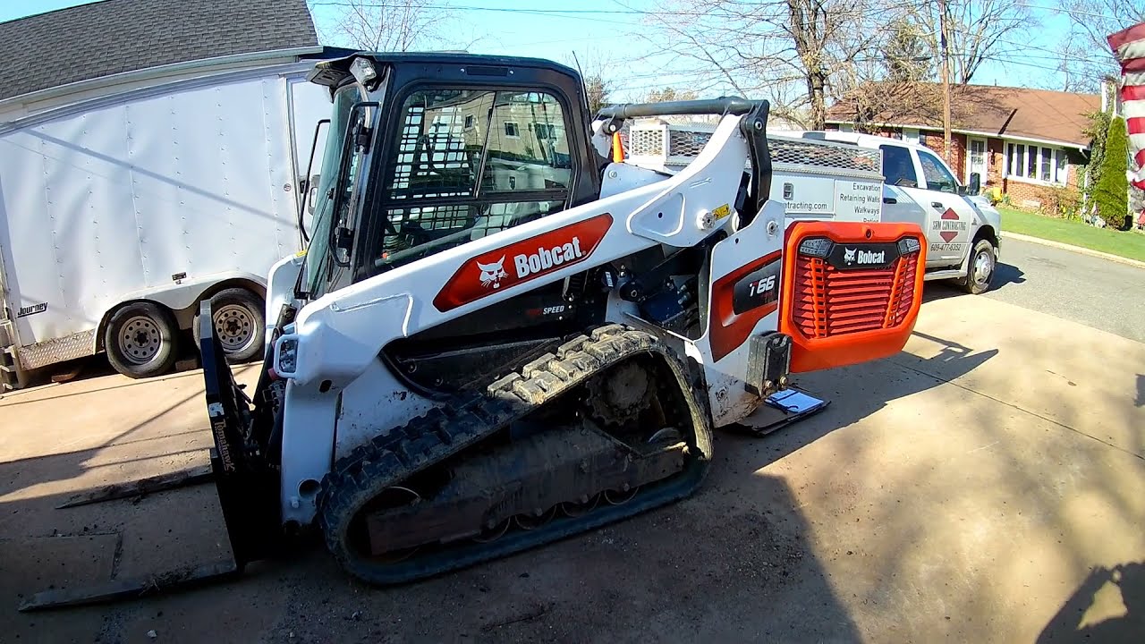 Bobcat T66 Oil Change