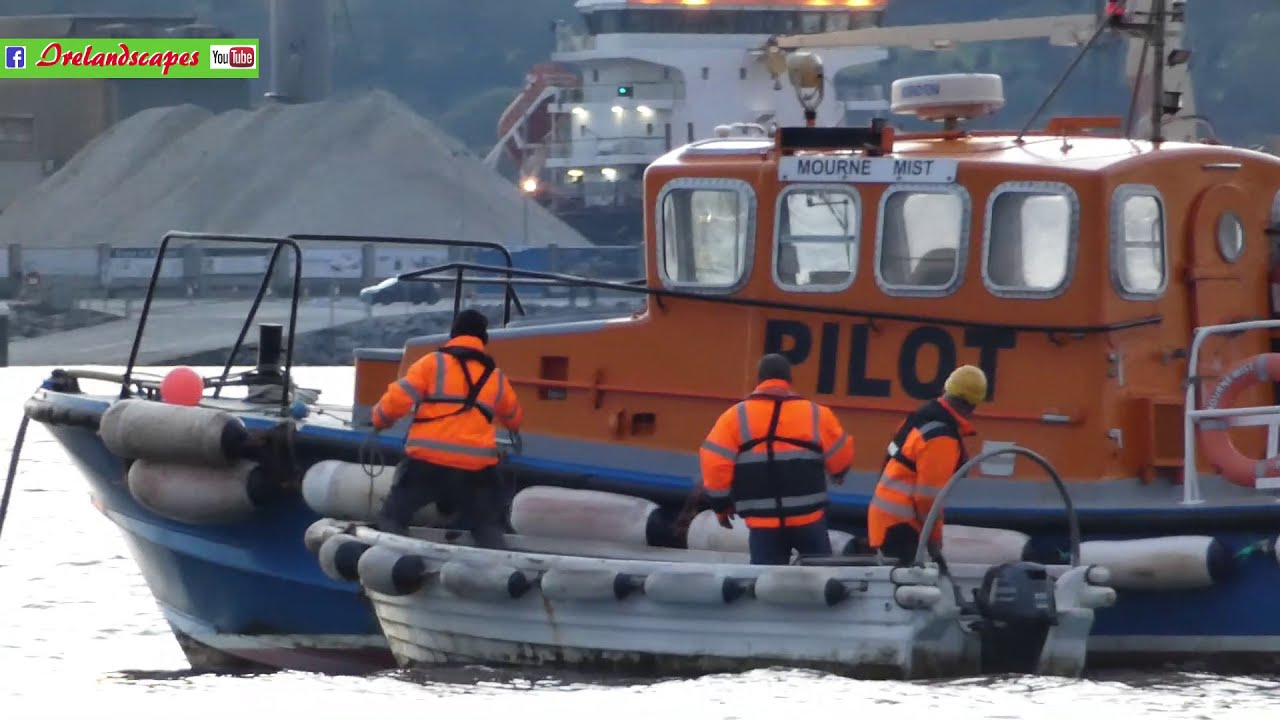 The Pilot Boat At Carlingford - Irish Working Landscape Scenery Autumn