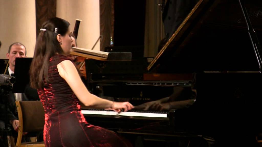 Tchaikovsky Piano Concerto No. 1 - Anna Ulaieva / V. Sirenko