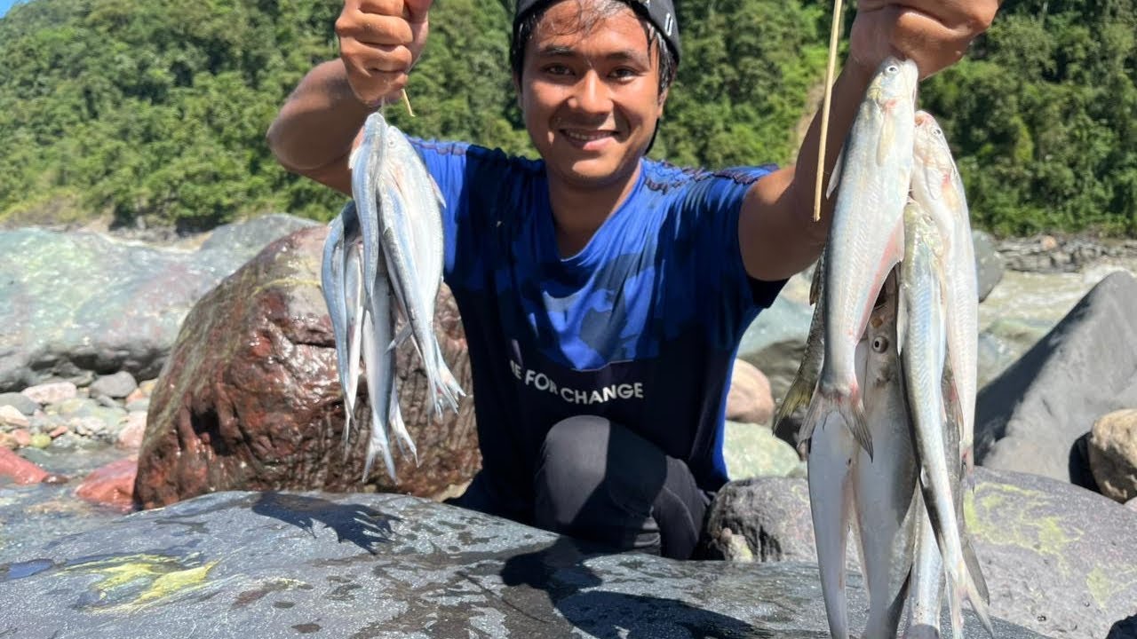 All day fishing in Siang river 