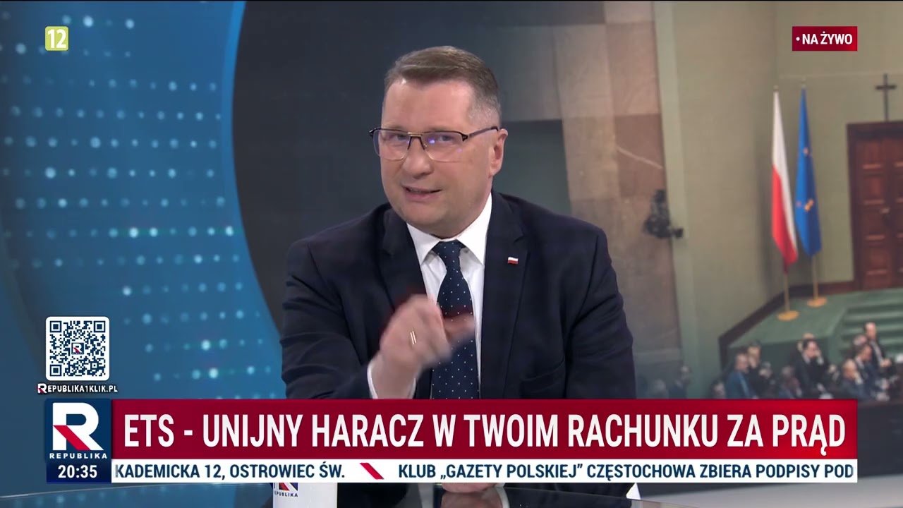 CZARNEK OSTRZEGA: 