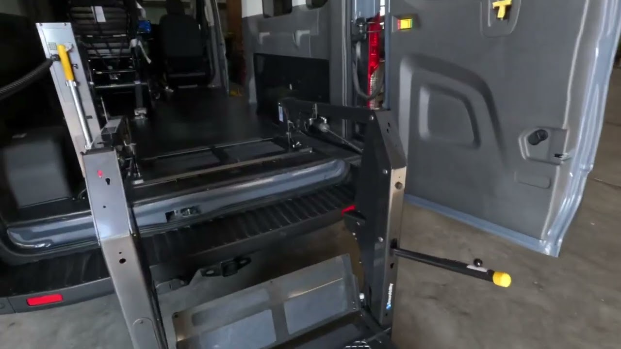 Braun Millennium wheelchair lift