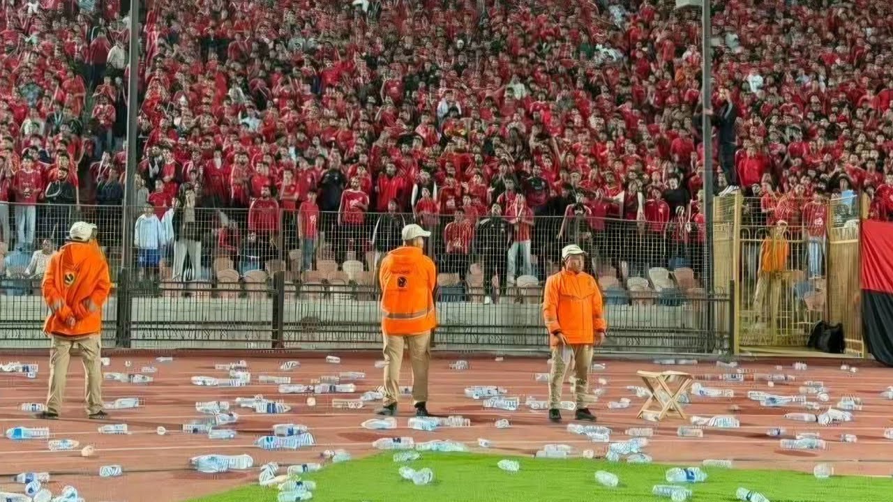 رسميا| الكاف وعقوبات قاسية على الأهلي وجماهيره| ممر الملك فاروق ومفاجآت الزمالك لسيراميكا وعواد بره!