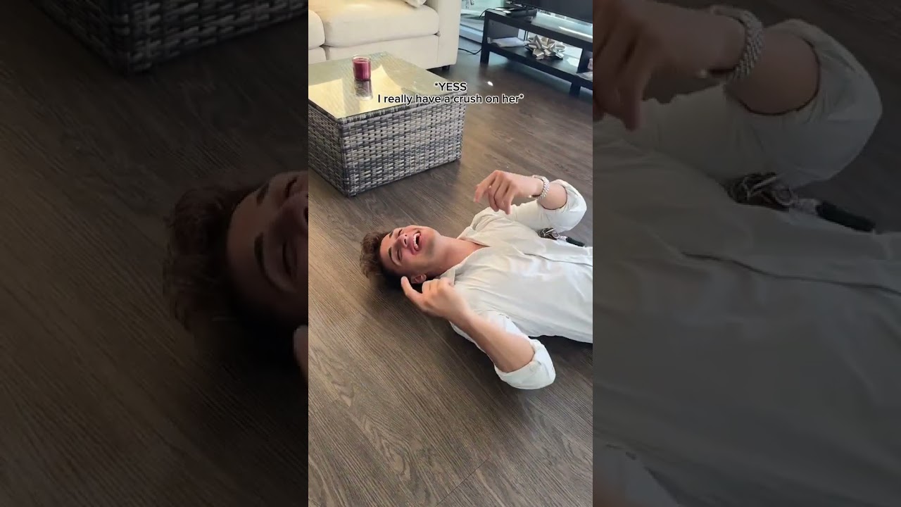 He had his first kiss #fabioandben #funny #reaction #roommates